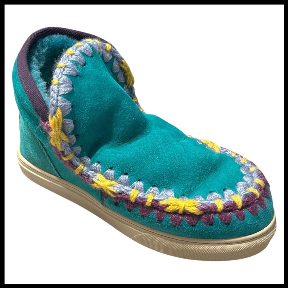 MOU NWOB Suede Eskimo Boot in Teal Multi